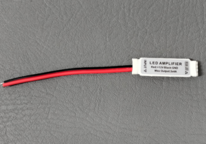 5010065 AMPLIFICADOR MINI RGB 60W 1