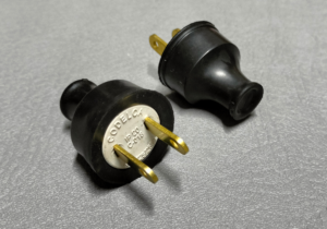 7010286 CLAVIJA CAUCHO SIN POLO 15A 1