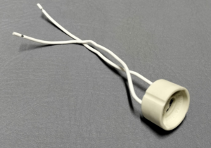 7010091 SOCKET GU10 1