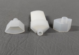 7800451 TAPA SILICONA BLANCA CON HUECO PARA FLV1818 1