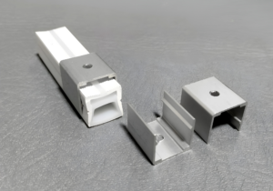 7800473 CLIP ALUMINIO GRIS PARA FLR1616 Y FL1616N
