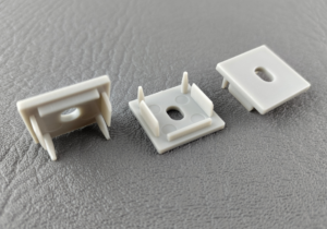 7800481 TAPA PLASTICA OPAL CON HUECO PARA R2020 1