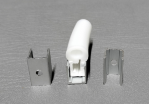 7800427 CLIP ALUMINIO GRIS PARA FLD1423