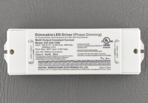 6010073 DRIVER DE CORRIENTE DIMERIZABLE 3 65V 40W 300 1400MA TRIAC 2