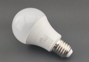 BOMBILLO LED ECO SENSOR 9W 6500K 2 8010176