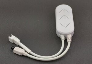 5010260 CONTROLADOR WIFI SMART 5 24V MUSICAL SPI 2048PIXELES ALEXA TUYA SMARTLIFE CON CONTROL REMOTO IR 4