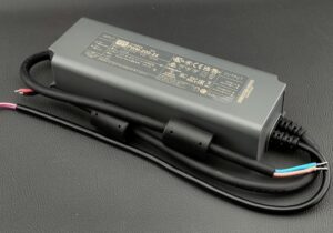 PWM-200-24 FUENTE DE PODER 24V@8.3 Amp 4 6700155 1761234347