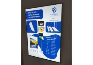 CAJA DE LUZ ULTRADELGADA 50X70cm 3 9000034 1774369267