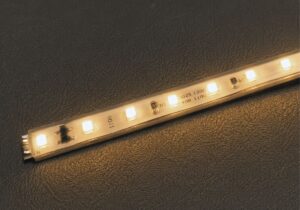 CINTA LED ENCAUCHETADA 130L 110V 5MM 4 11779205513