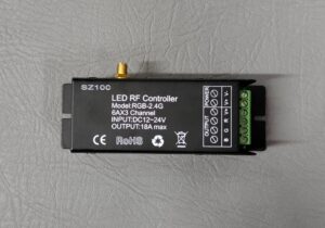 RECEPTOR WIFI RGB SZ100 18A 2 01715293241